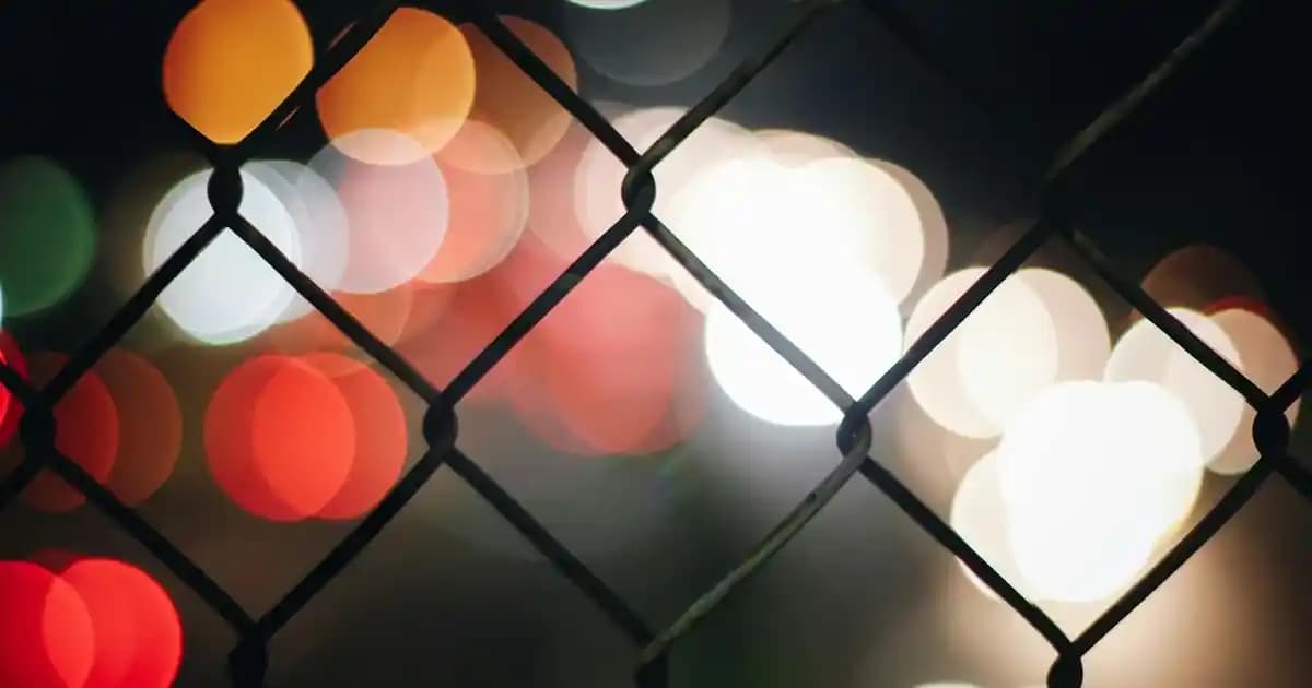 Perla Kapaklı Katı Sabunluklar: Dayanıklı ve Hijyenik Kullanım İçin Uygun Seçenekler