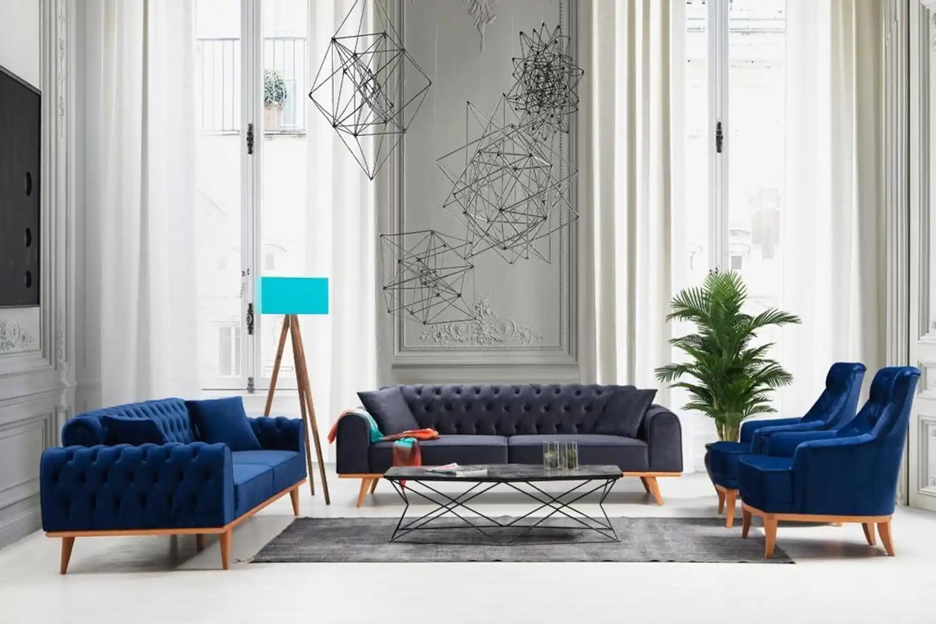 Saks Mavisi Koltuklarla Modern ve Şık Dekorasyon İpuçları