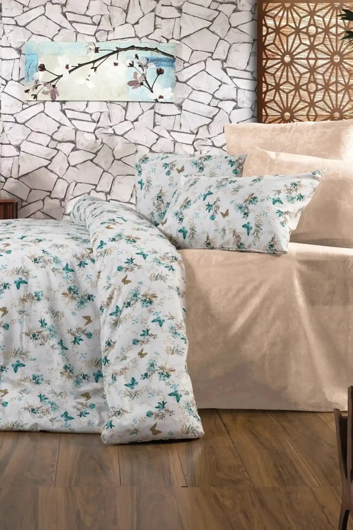 Şık 4 Yastıklı Nevresim Takımlarının Tasarım ve Kullanım Özellikleri