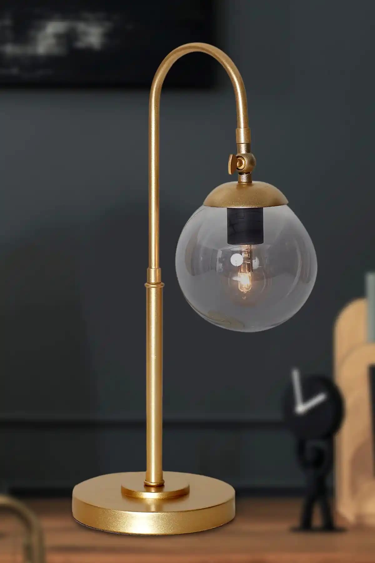 Şık Sarı Işıklı Ev Masa Lambaları: Estetik ve Fonksiyonellik Bir Arada