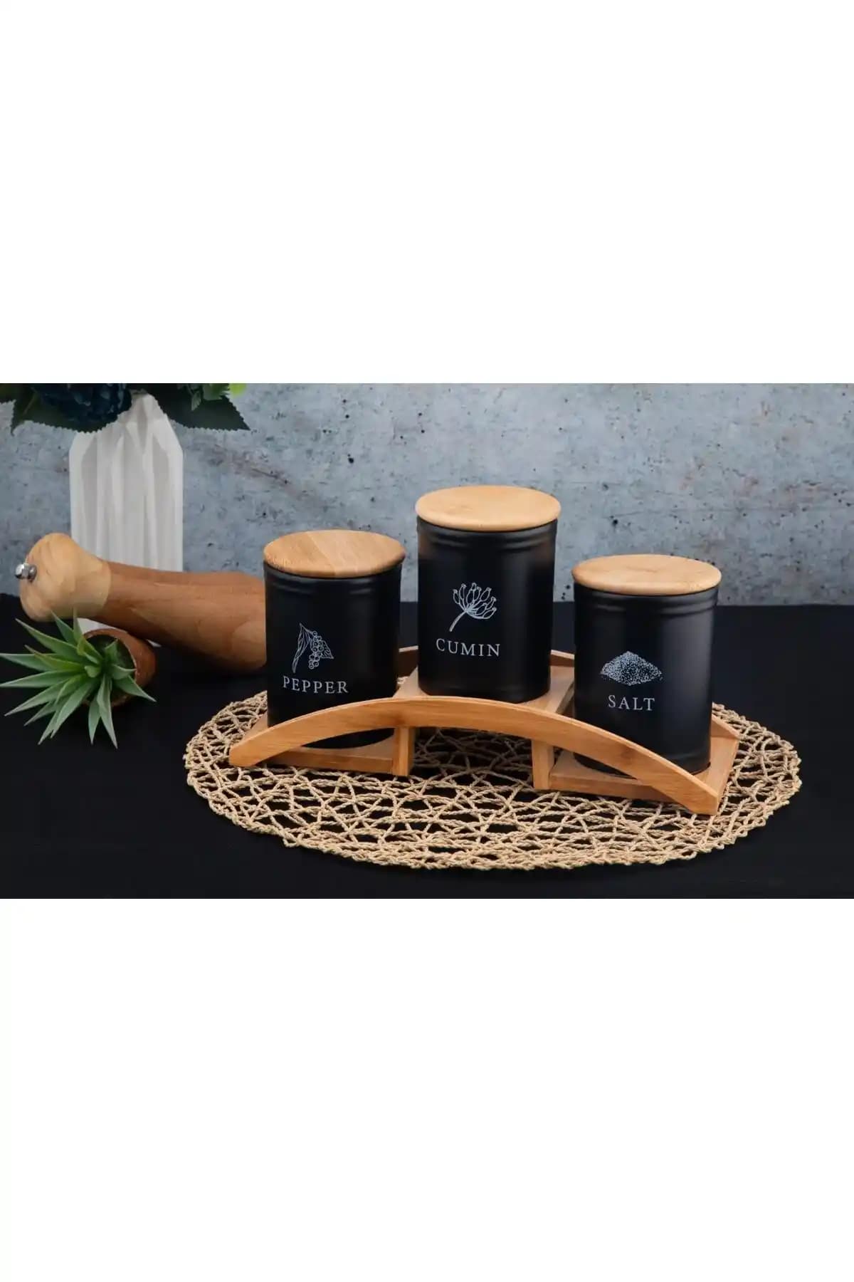 Siyah Porselen Kavanozların Kullanım Alanları ve Dekorasyondaki Rolü