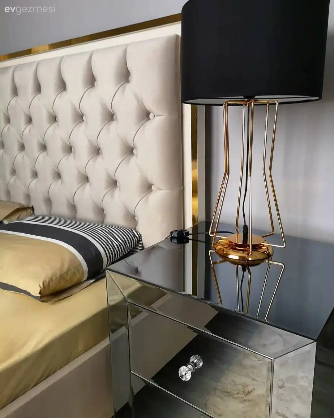 Yatak Odası Abajur Aydınlatma Çözümleri: Estetik ve Konforu Bir Arada Sunan Seçenekler