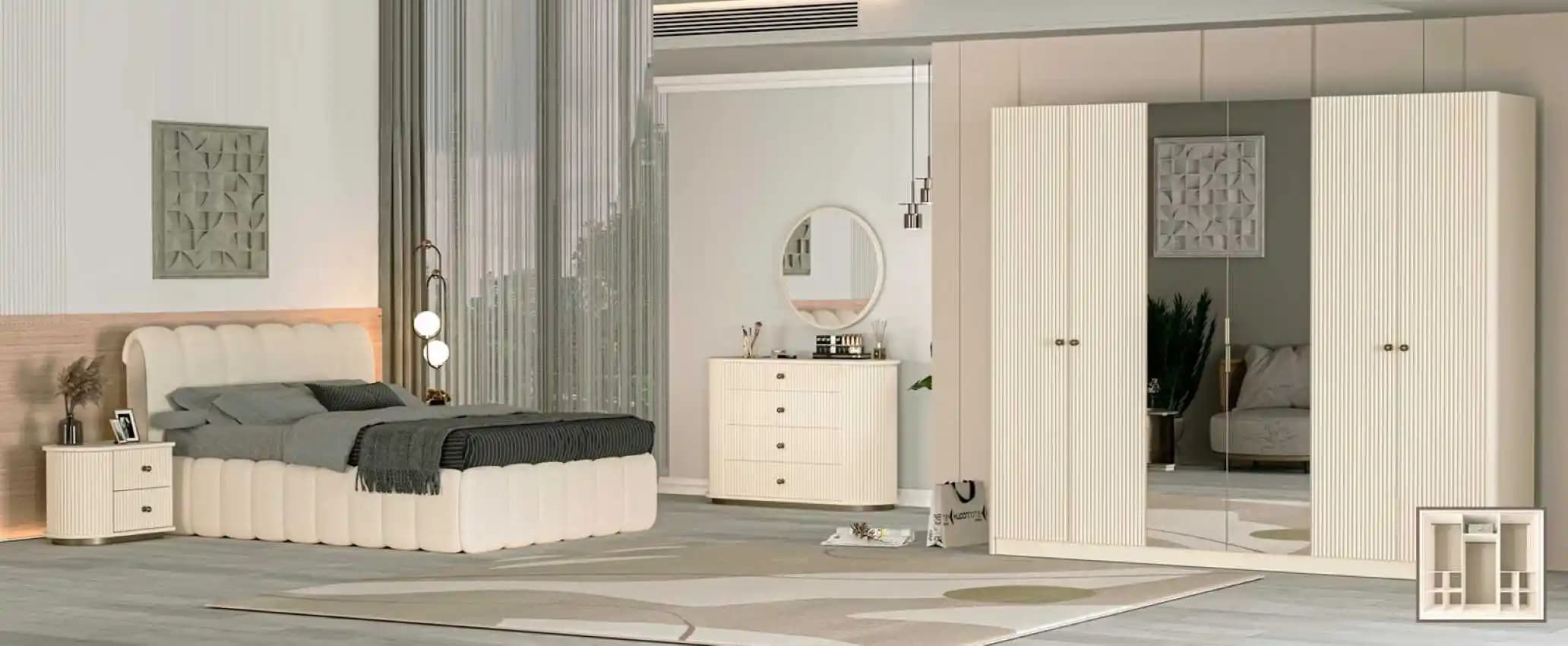 Yatak Odası Aksesuarlarında Altın Detaylar: Şıklık ve Fonksiyonelliğin Modern Buluşması