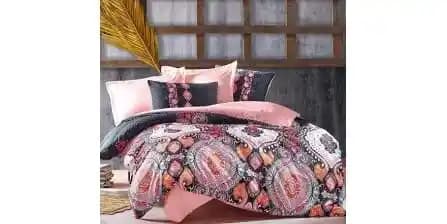 Yatak Odası Dekorasyonunda Şık ve Konforlu Nevresim Takımlarının Seçimi Rehberi