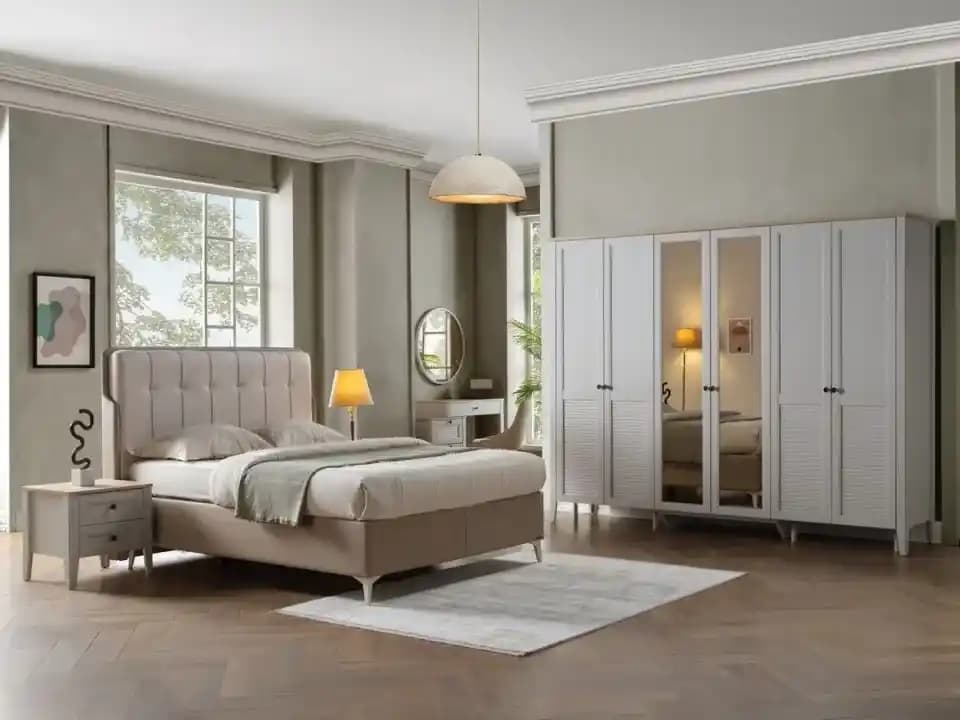 Yatak Odası Dekorasyonunda Yatak Örtüsü Seçimi ve Trendler Analizi