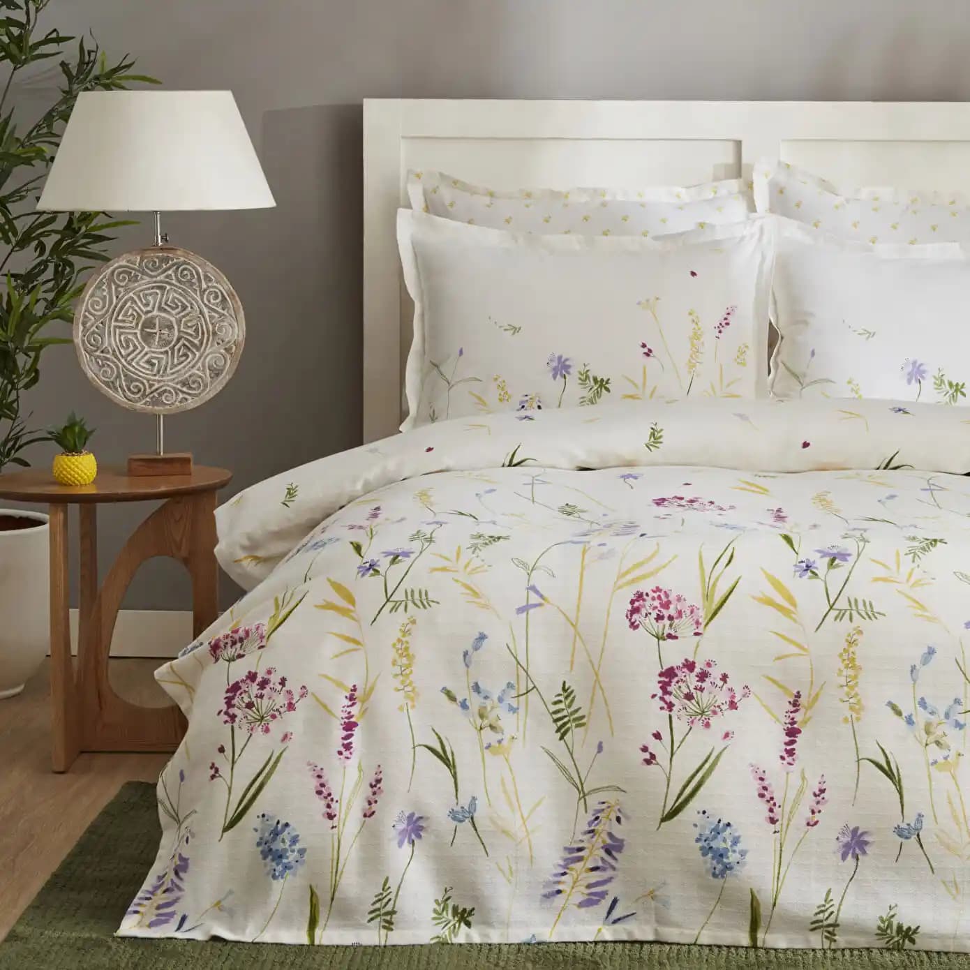 Yatak Odası İçin Pike Takımı Seçimi ve Dekorasyon İpuçları