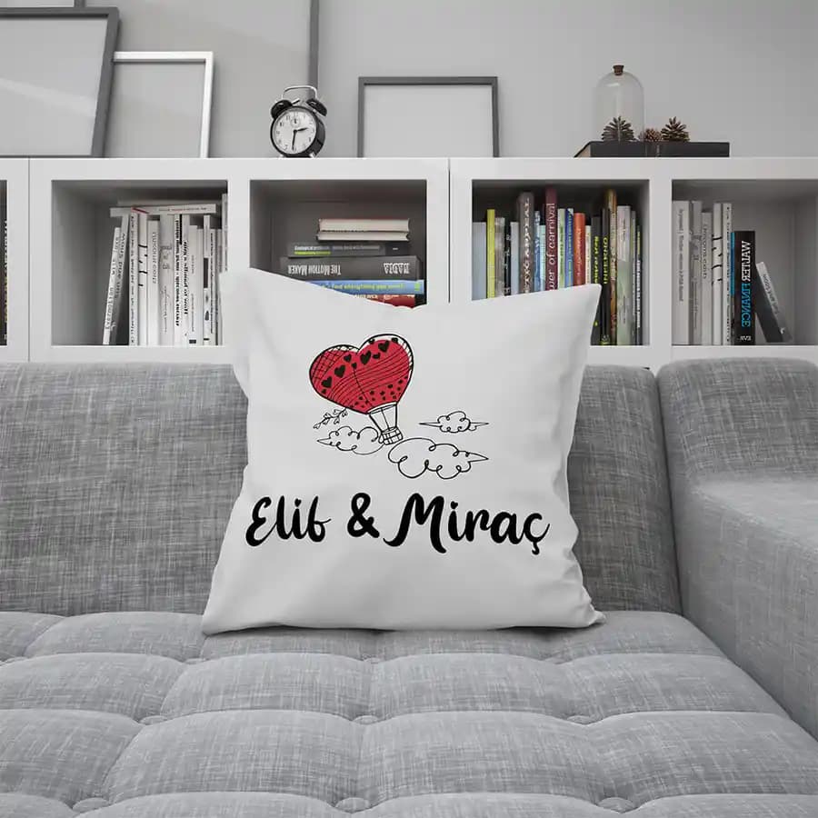 Yazılı Dekoratif Yastıklar ile Modern Ev Dekorasyonunda Şıklık ve Kişisel Dokunuşlar