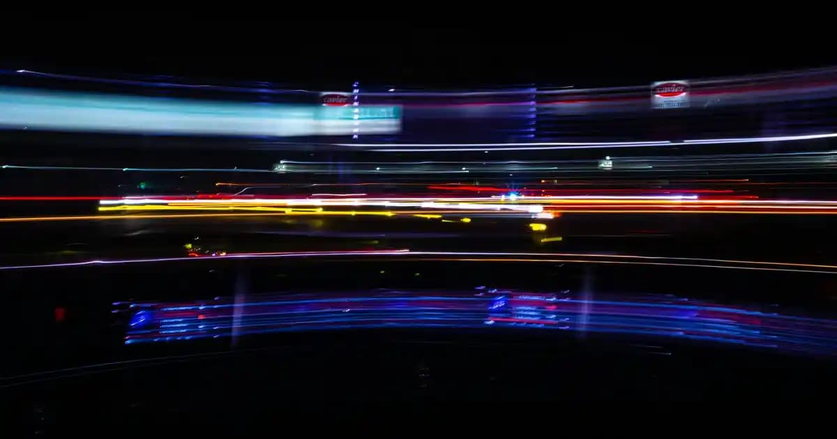 Yemek Masası Seçimi: Dekorasyonda Şıklık ve İşlevselliğin Dengesi Nasıl Sağlanır