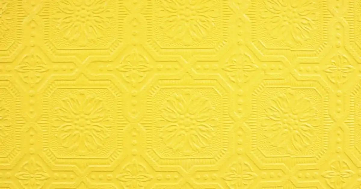 Yemek Odası Aynaları: Estetik ve Fonksiyonelliği Bir Arada Sunan Dekorasyon Unsurları