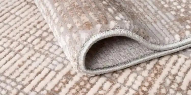 Yolluk Halı Seçiminde Fonksiyonellik ve Estetik Unsurların Önemi