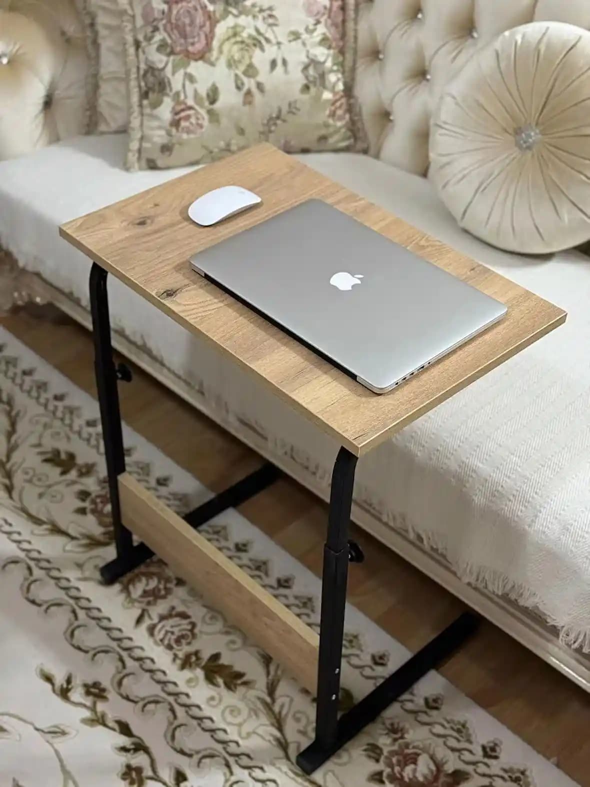 Yükseklik Ayarlı Laptop Sehpası Modelleri ve Ergonomik Kullanım Özellikleri