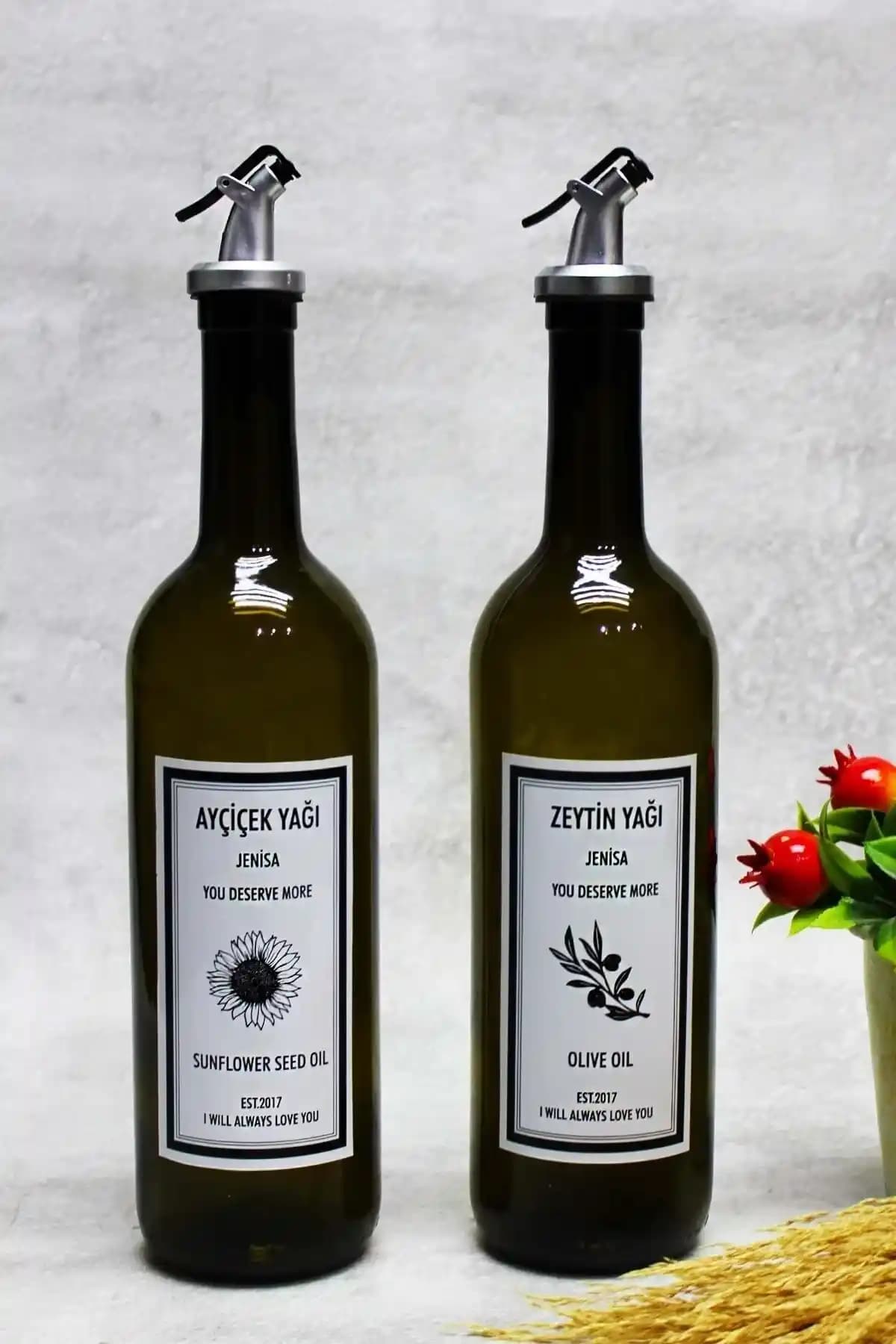 Zeytinyağı Şişeleri ile Ev Dekorasyonunda Şıklık ve Fonksiyonellik Rehberi