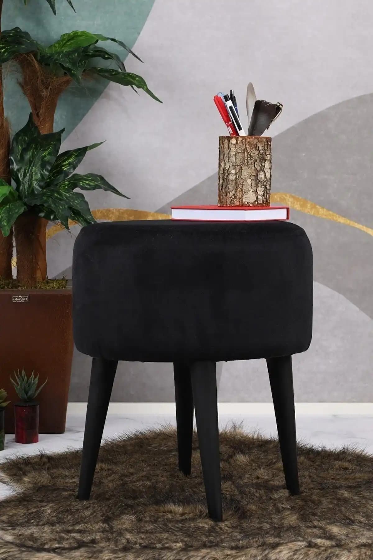 PufyHome Puf Modelleri Karşılaştırması: Siyah Gürgen ve Gri Dekoratif Puflar 1
