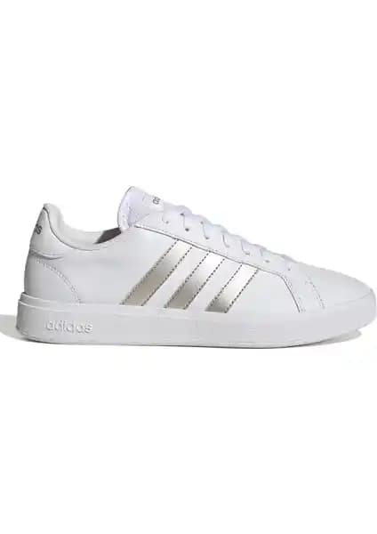 adidas Grand Court Base 2 Kadın Spor Ayakkabısı Şık ve Sürdürülebilir Tasarım