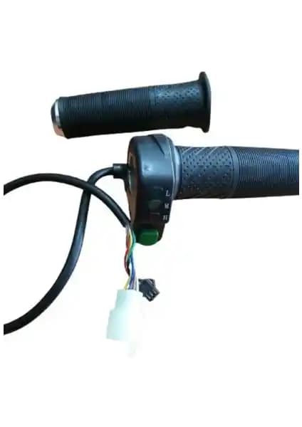 Elektrikli Bisikletler İçin 3 Vitesli Düğmeli Işıklı Gaz Kolu Güvenli ve Konforlu Sürüş İçin