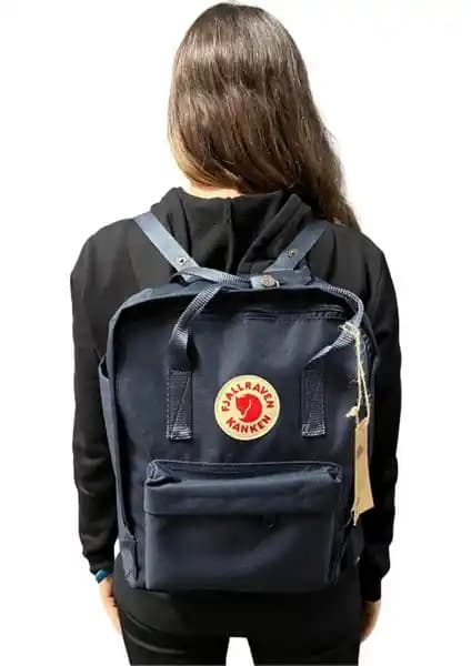 Kanken Sırt Çantası: Şıklık ve Fonksiyonelliğin Birleştiği Çok Yönlü Çanta Seçenekleri