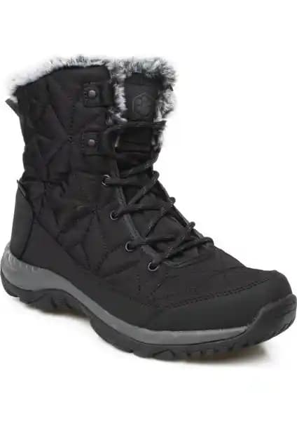 Lumberjack Claudia Waterproof Kadın Bot: Su Geçirmez, Şık ve Dayanıklı Kış Botu Tanıtımı