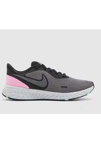 Nike BQ3207-004 Revolution Kadın Koşu ve Yürüyüş Ayakkabısı Şık ve Konforlu Tasarım