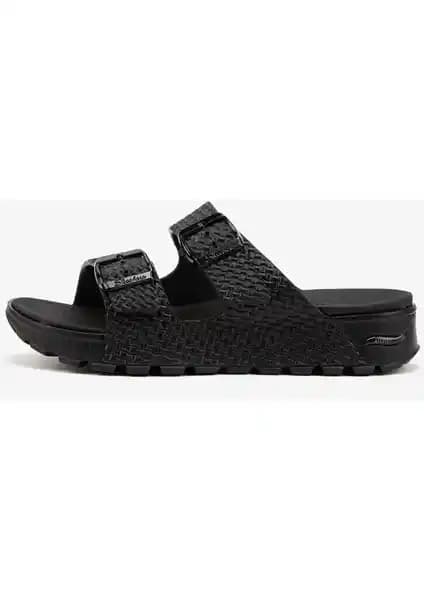 Skechers ARCH FİT FOOTSTEPS Kadın Siyah Terlik: Konfor ve Şıklığın Buluştuğu Günlük Ayakkabı Seçeneği