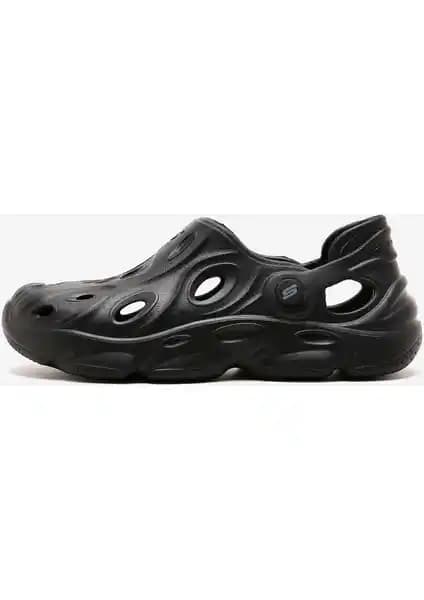 Skechers Kadın Siyah Terlik: Modern Tasarım ve Yüksek Konfor Sunan Günlük Kullanım Terliği