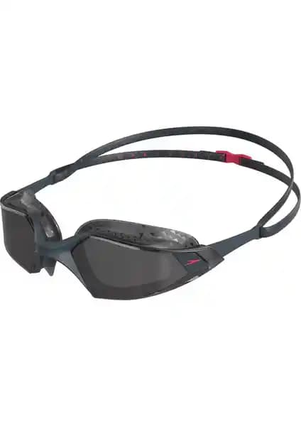 Speedo Aquapulse Pro Yüzücü Gözlüğü: Yüksek Performans ve Yenilikçi Tasarım Özellikleri