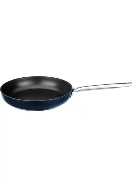 Thumbs Up Leggno Metalik Mavi Tava 26 Cm: Dayanıklı ve Şık Mutfak Gereci