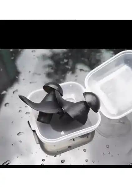 Yüksek Kaliteli Medikal Silikon Kulak Tıkacı: Konforlu ve Güvenilir Su Sporları Koruyucusu