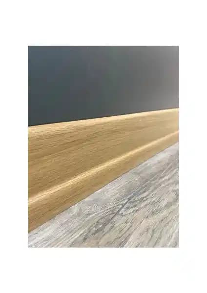 İnan Yapı Laminant Parke Süpürgelik Balkan Meşe 8cm Estetik ve Dayanıklı İç Mekan Detayı