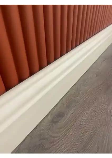 Pasha Dekor 12 cm Polimer Lake Beyaz Süpürgelik: Dayanıklı ve Estetik İç Mekan Çözümü