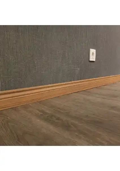 Verissimo Archer Lake PVC Kaplı Süpürgelik 8 cm: Estetik ve Dayanıklı İç Mekan Çözümü