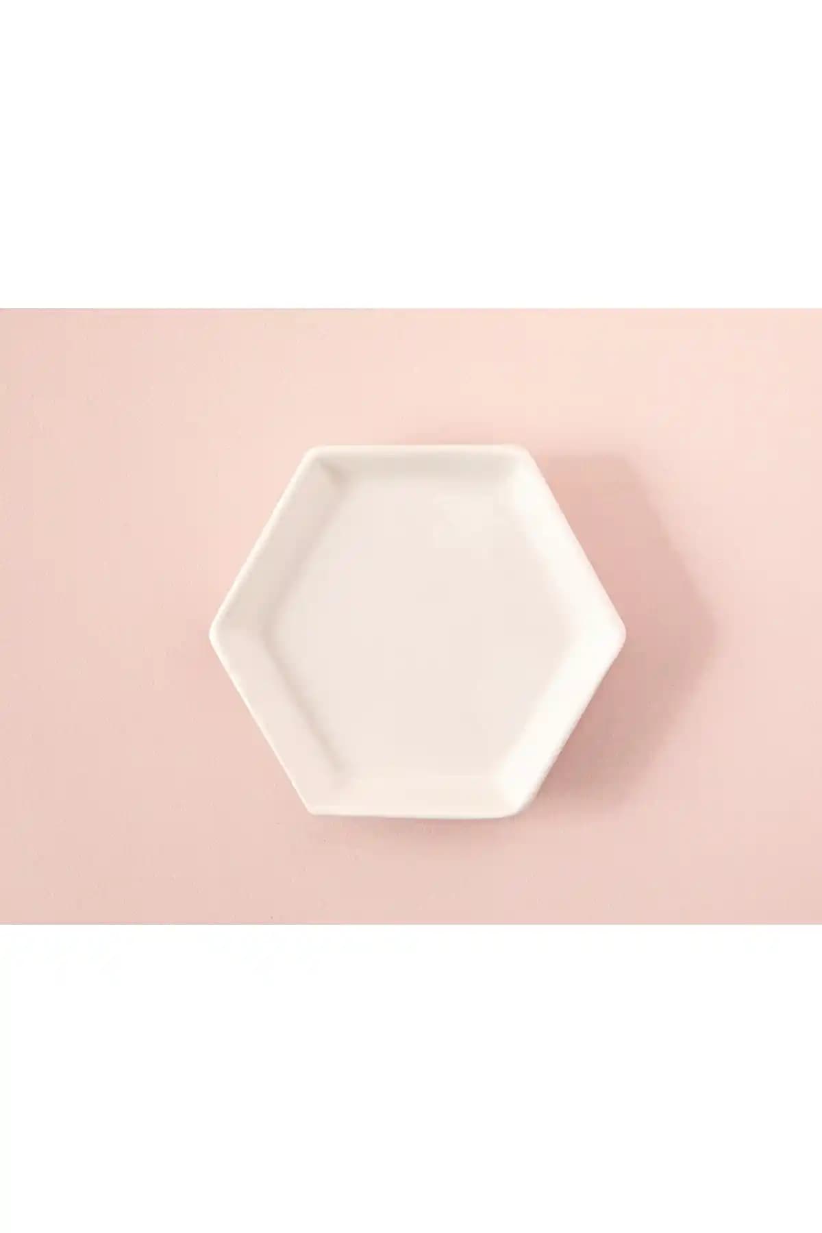 English Home Crispy Flowers Seramik Çerezlik 10 cm Krem Rengi Minimalist Tasarım