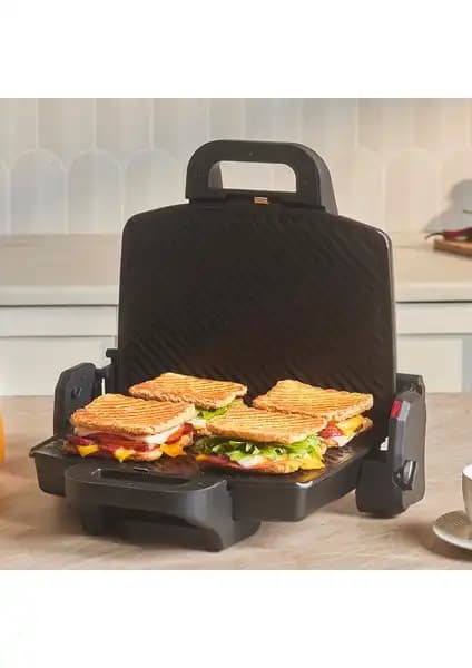Homend Grilliant 1366H ve Karaca Future Essential Tost Makinesi Karşılaştırması 2