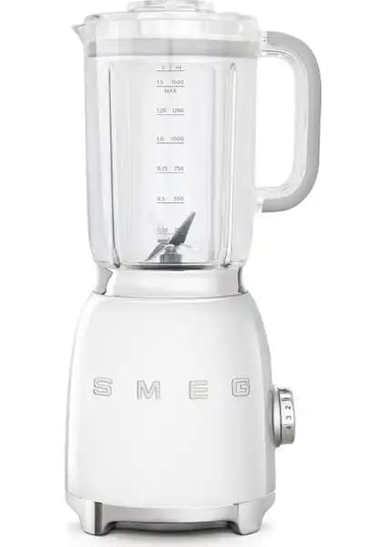 KitchenAid Artisan K400 ve Smeg Beyaz Blender Karşılaştırması: Özellikler ve Performans Analizi 2