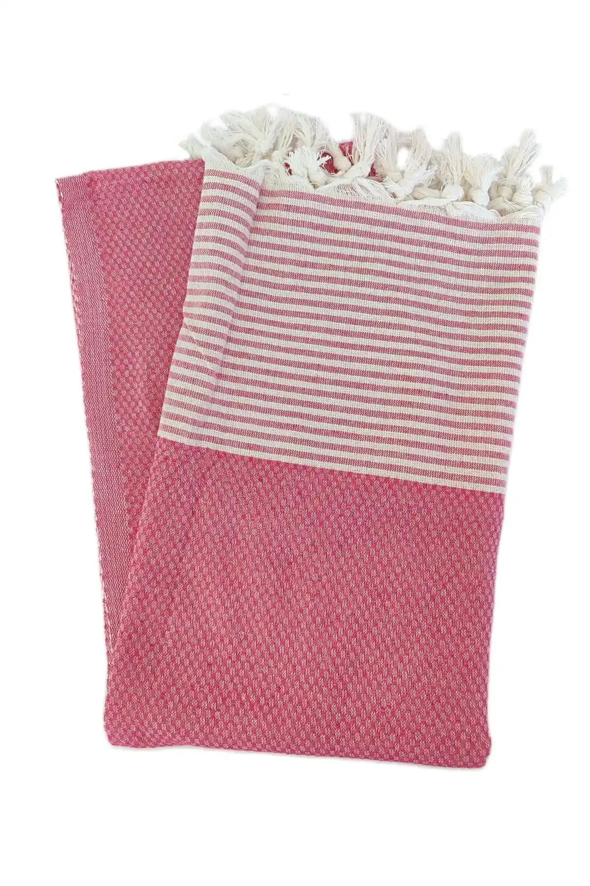 Peştanoz Peştemal: Şık ve Fonksiyonel Pamuklu Plaj ve Banyo Havlusu