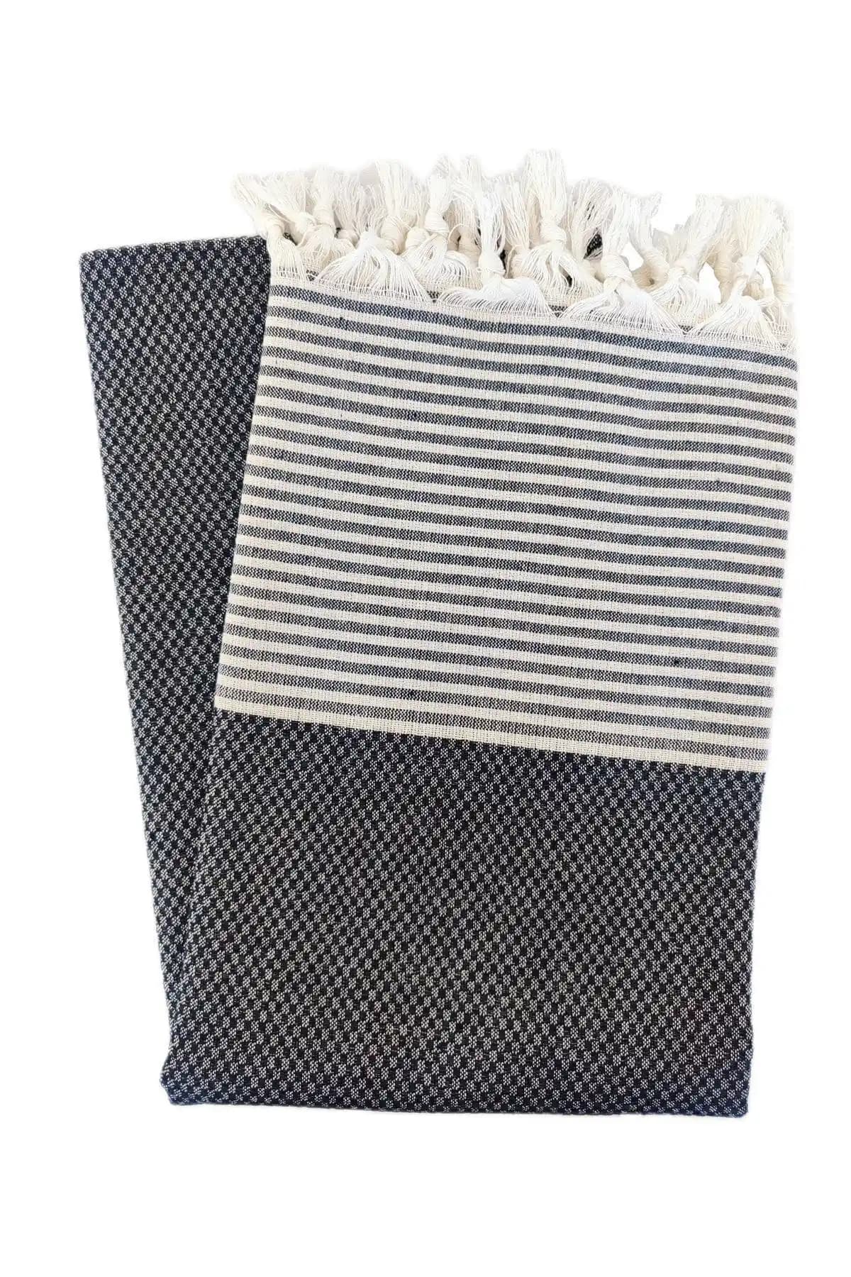 Peştanoz Peştemal: Şıklık ve Fonksiyonelliği Bir Arada Sunan Çok Yönlü Ürün